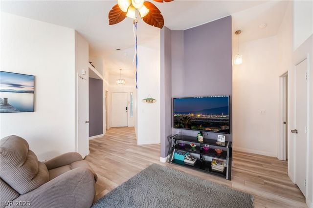 7320 Silver Ridge Drive, Las Vegas, NV 89128