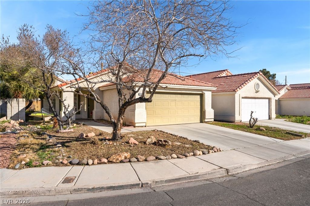 7320 Silver Ridge Drive, Las Vegas, NV 89128