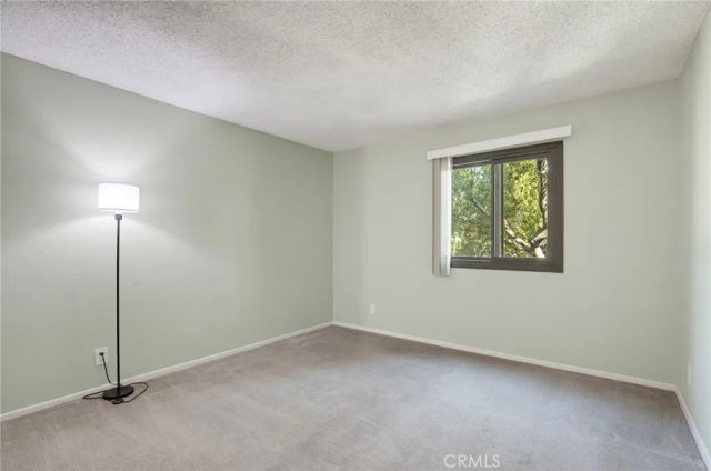 460 Oak Street 215, Glendale, CA 91204