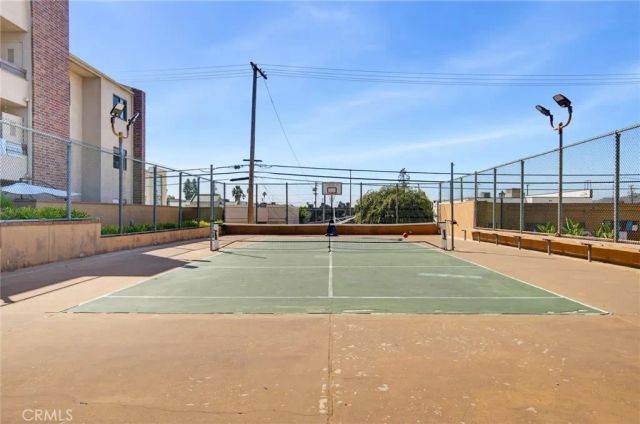 460 Oak Street 215, Glendale, CA 91204
