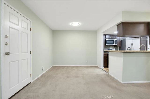 460 Oak Street 215, Glendale, CA 91204