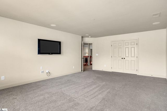 28 Dillworth Court, Simpsonville, SC 29681