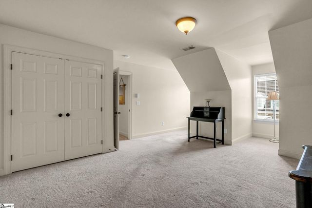 28 Dillworth Court, Simpsonville, SC 29681