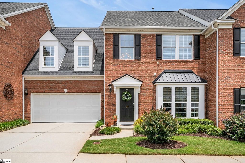 28 Dillworth Court, Simpsonville, SC 29681