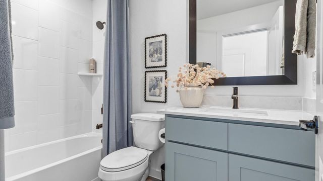 3424 Summercrisp Hollow Lane, Pearland, TX 77581
