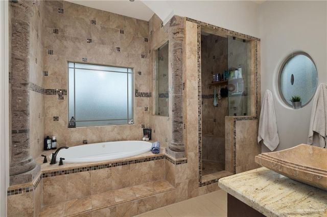 2201 W Rhin Drive, Edinburg, TX 78539