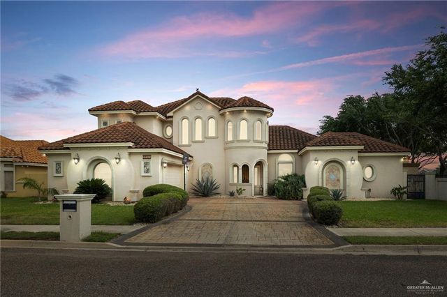 2201 W Rhin Drive, Edinburg, TX 78539