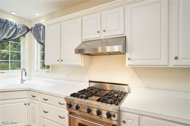 4417 Wyndham Way, Copley, OH 44321