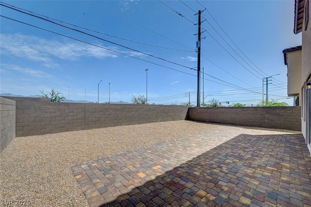 324 Lupton Avenue, North Las Vegas, NV 89031