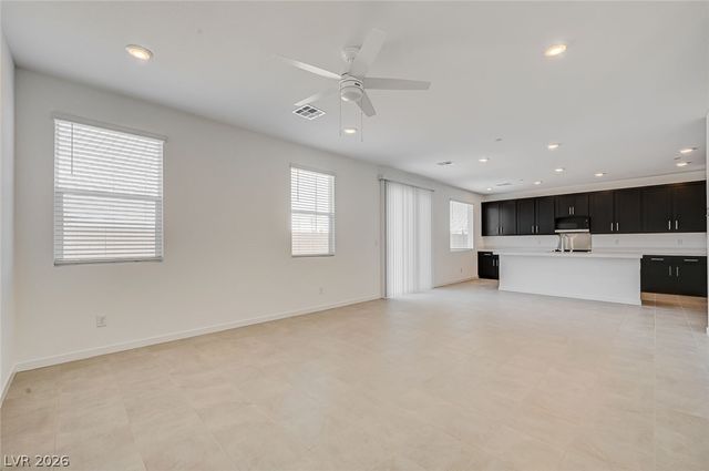 324 Lupton Avenue, North Las Vegas, NV 89031