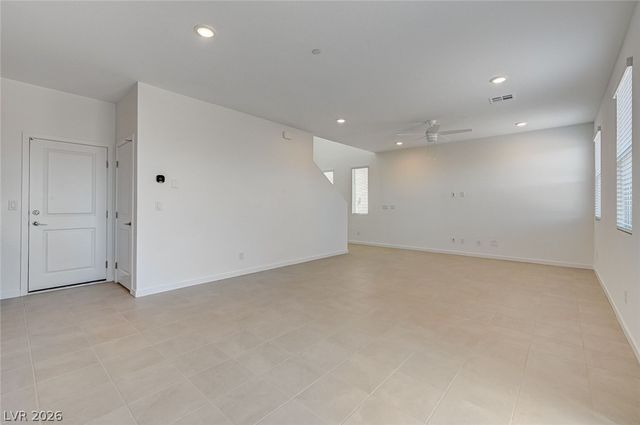 324 Lupton Avenue, North Las Vegas, NV 89031