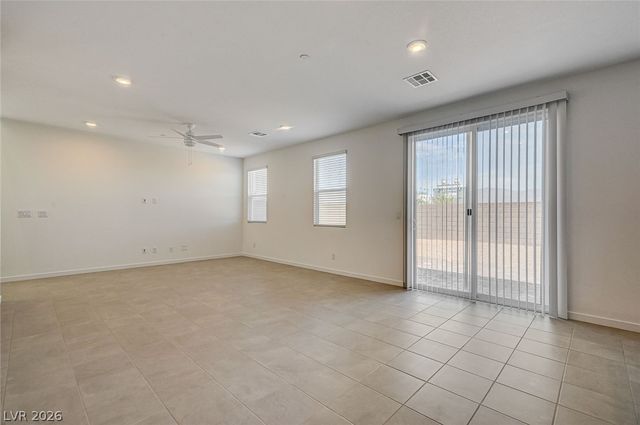 324 Lupton Avenue, North Las Vegas, NV 89031
