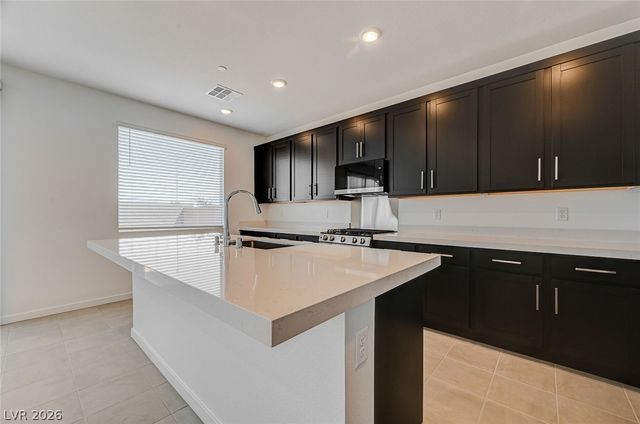 324 Lupton Avenue, North Las Vegas, NV 89031