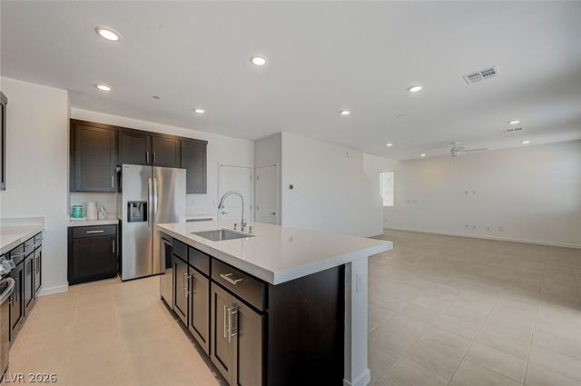 324 Lupton Avenue, North Las Vegas, NV 89031