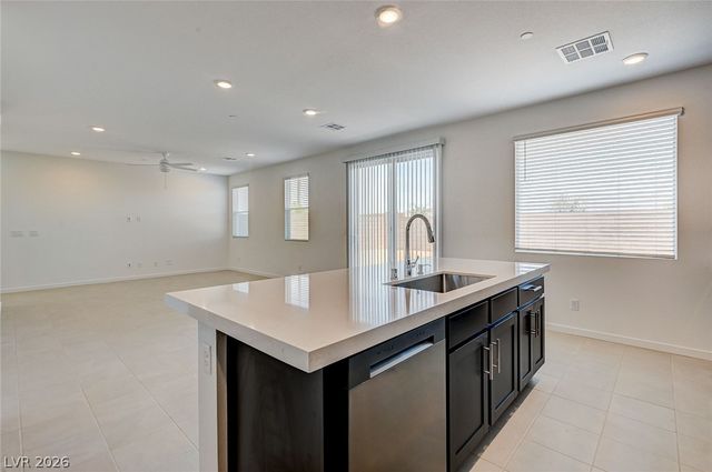 324 Lupton Avenue, North Las Vegas, NV 89031