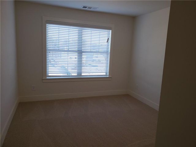 1250 BAR HARBOR Place, Lawrenceville, GA 30044