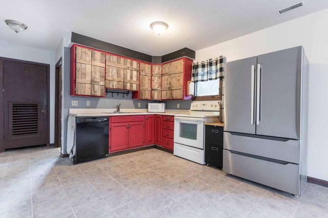 25838 230th Avenue, Fergus Falls, MN 56537