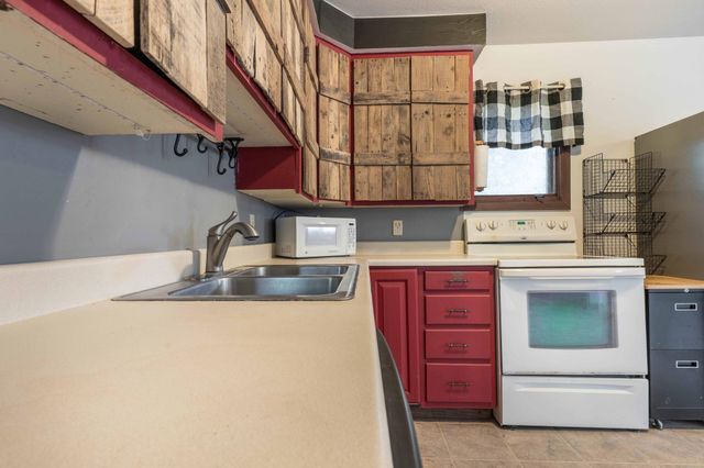 25838 230th Avenue, Fergus Falls, MN 56537