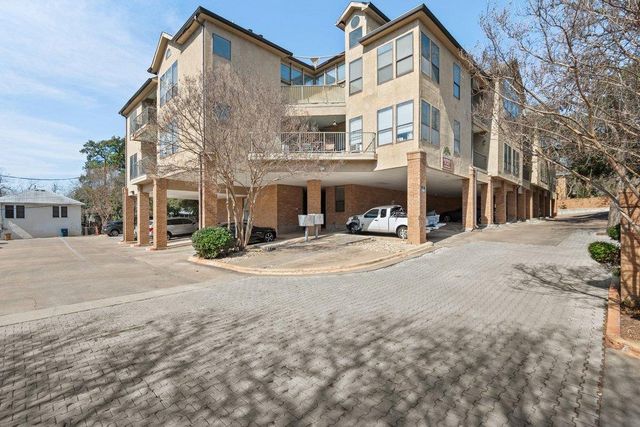 1910 Robbins PL 106, Austin, TX 78705