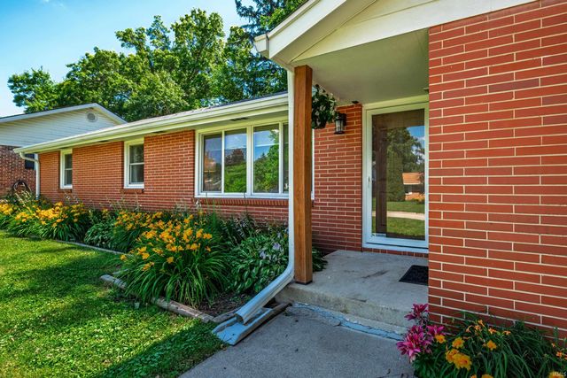 1505 N Briar Road, Muncie, IN 47304