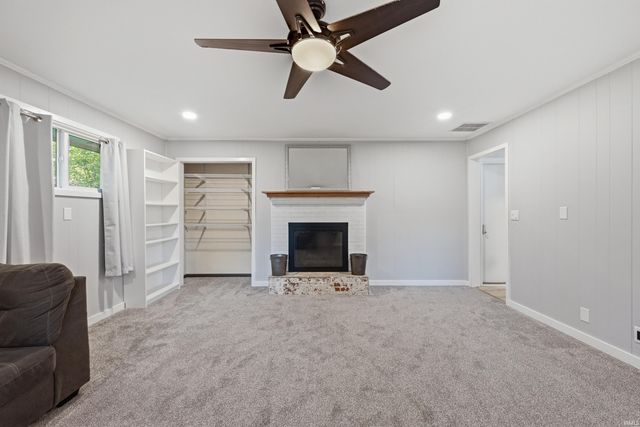 1505 N Briar Road, Muncie, IN 47304