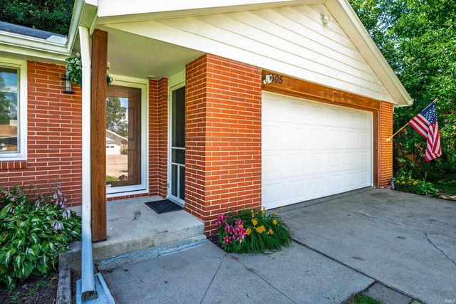 1505 N Briar Road, Muncie, IN 47304