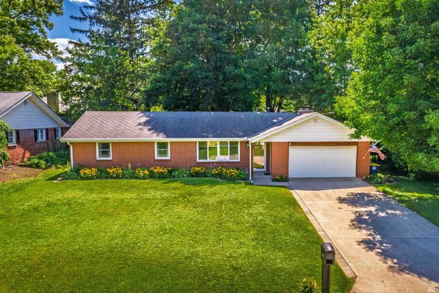 1505 N Briar Road, Muncie, IN 47304