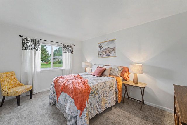 2353 Robinson Drive, Beloit, WI 53511