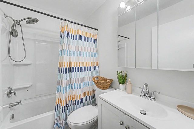 2353 Robinson Drive, Beloit, WI 53511