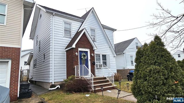 213-215 Vernon Avenue, Paterson, NJ 07503