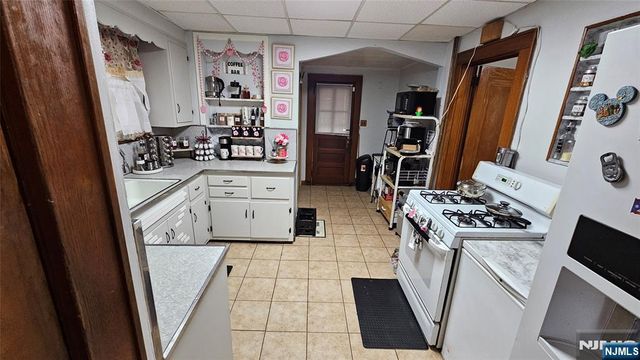 213-215 Vernon Avenue, Paterson, NJ 07503
