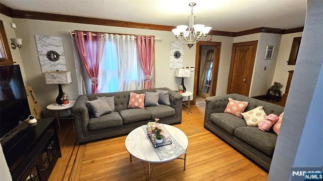 213-215 Vernon Avenue, Paterson, NJ 07503