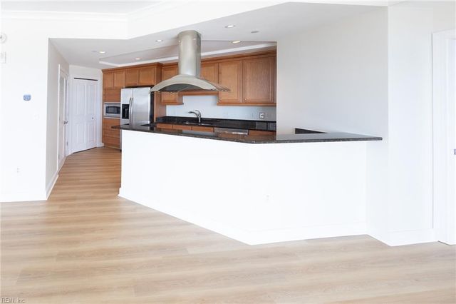 4545 Commerce St Unit 2505, Virginia Beach, VA 23462