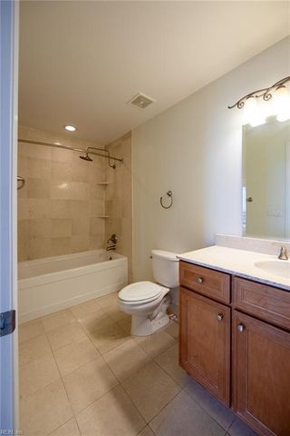 4545 Commerce St Unit 2505, Virginia Beach, VA 23462