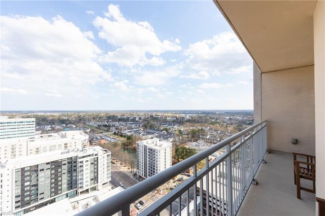 4545 Commerce St Unit 2505, Virginia Beach, VA 23462