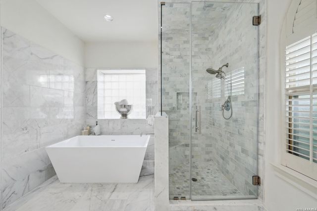 11827 MILL ROCK RD, San Antonio, TX 78230