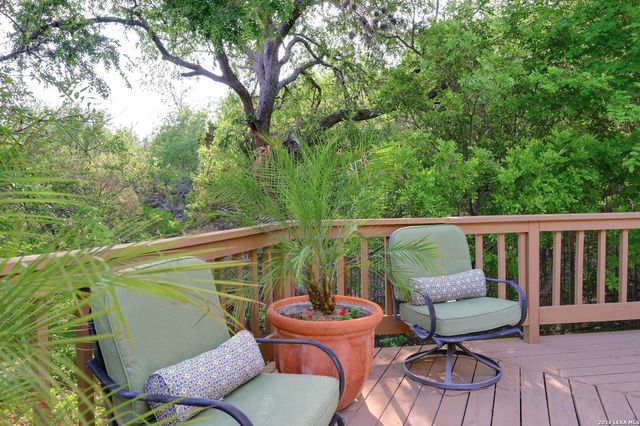 11827 MILL ROCK RD, San Antonio, TX 78230