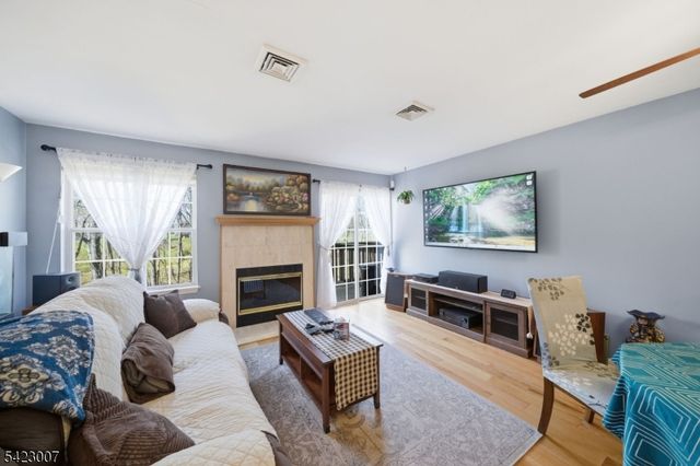 1142 Oakcroft Ln, Franklin Twp., NJ 08873
