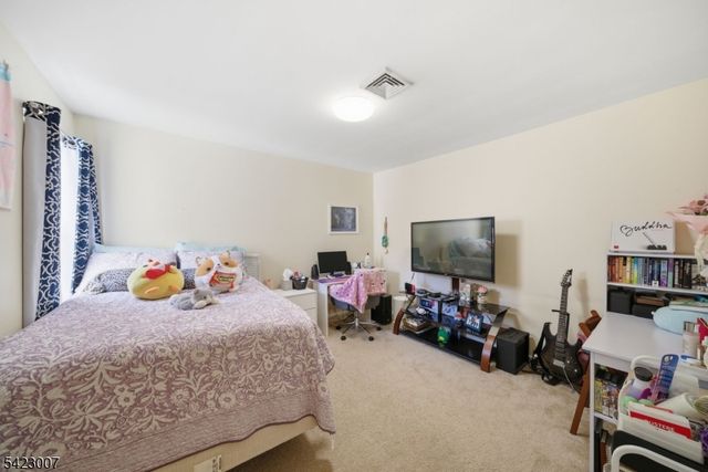 1142 Oakcroft Ln, Franklin Twp., NJ 08873