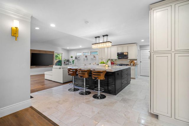 3817 Muirwood Drive, Pleasanton, CA 94588