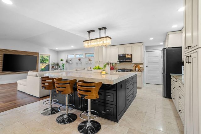 3817 Muirwood Drive, Pleasanton, CA 94588