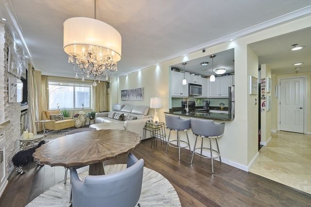 10 Museum Way 326, Cambridge, MA 02141