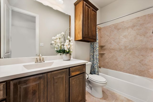 1108 Ivy Charm Way, Arlington, TX 76005