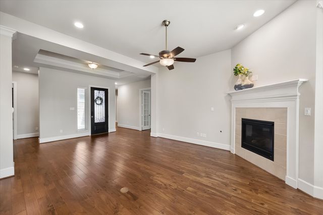 1108 Ivy Charm Way, Arlington, TX 76005