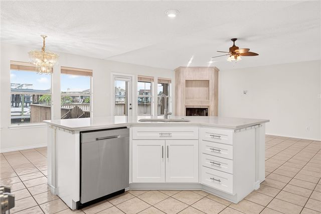 15306 KEY LARGO Ct, Corpus Christi, TX 78418