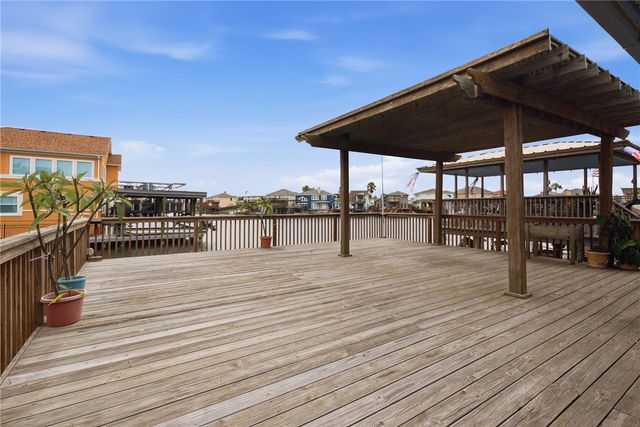 15306 KEY LARGO Ct, Corpus Christi, TX 78418