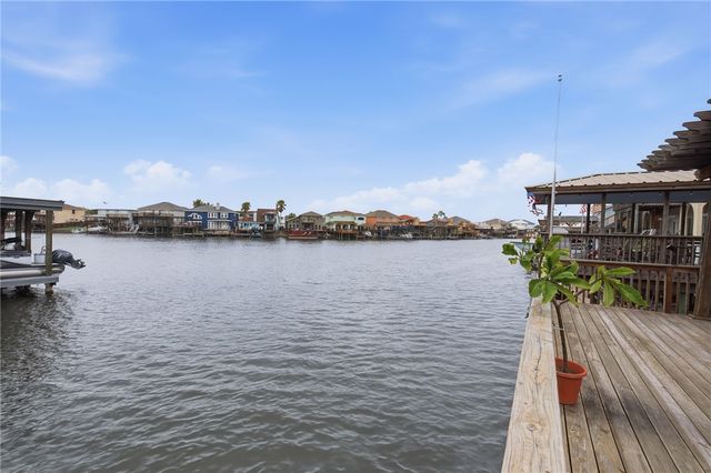 15306 KEY LARGO Ct, Corpus Christi, TX 78418