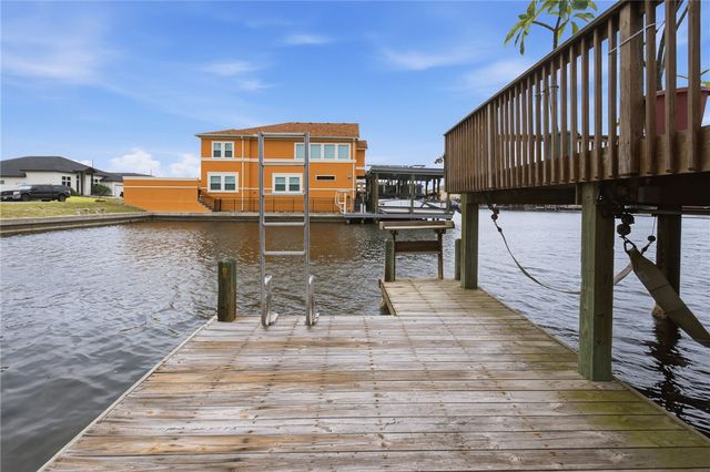 15306 KEY LARGO Ct, Corpus Christi, TX 78418