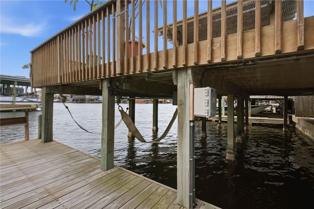 15306 KEY LARGO Ct, Corpus Christi, TX 78418
