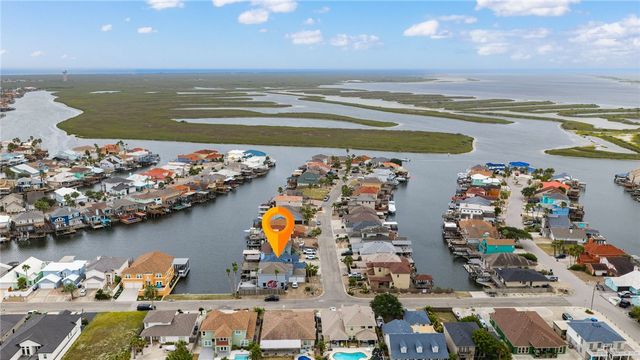 15306 KEY LARGO Ct, Corpus Christi, TX 78418